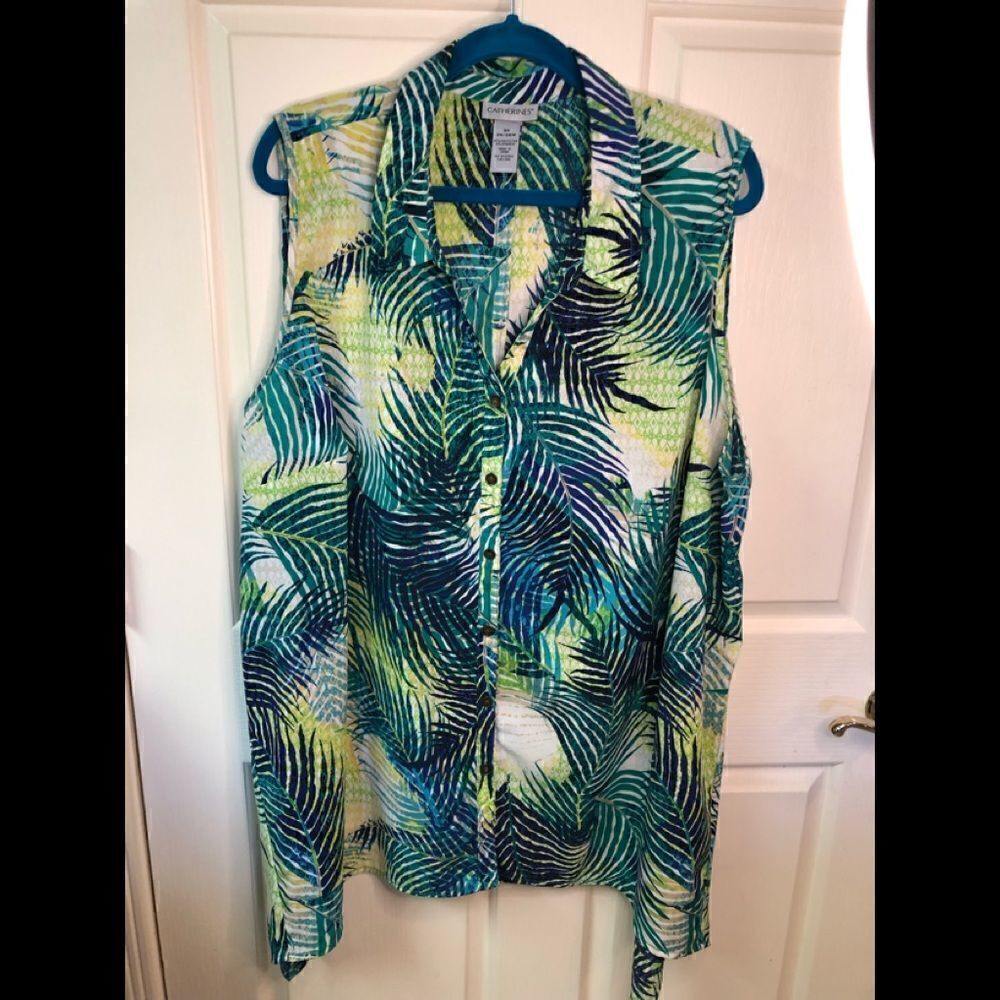 Catherines sleeveless blouse 